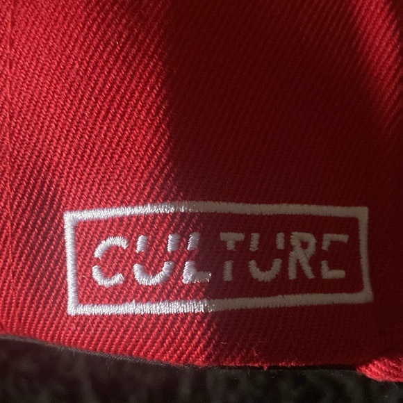 NWT Red embroidered Culture hat. One size fits all. - Picture 4 of 5
